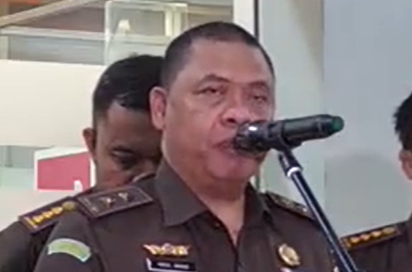 Kejagung Tetapkan Tiga Tersangka Perintangan Kasus Korupsi Timah dan Gula